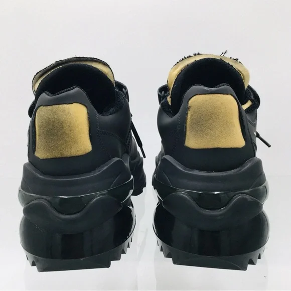 Maison Margiela Low Top Sneakers S37WS0465 Men’s Size EU 40 M
